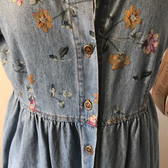 Beautiful Studio Ease Vintage floral button down denim dress - Picture 3 of 14